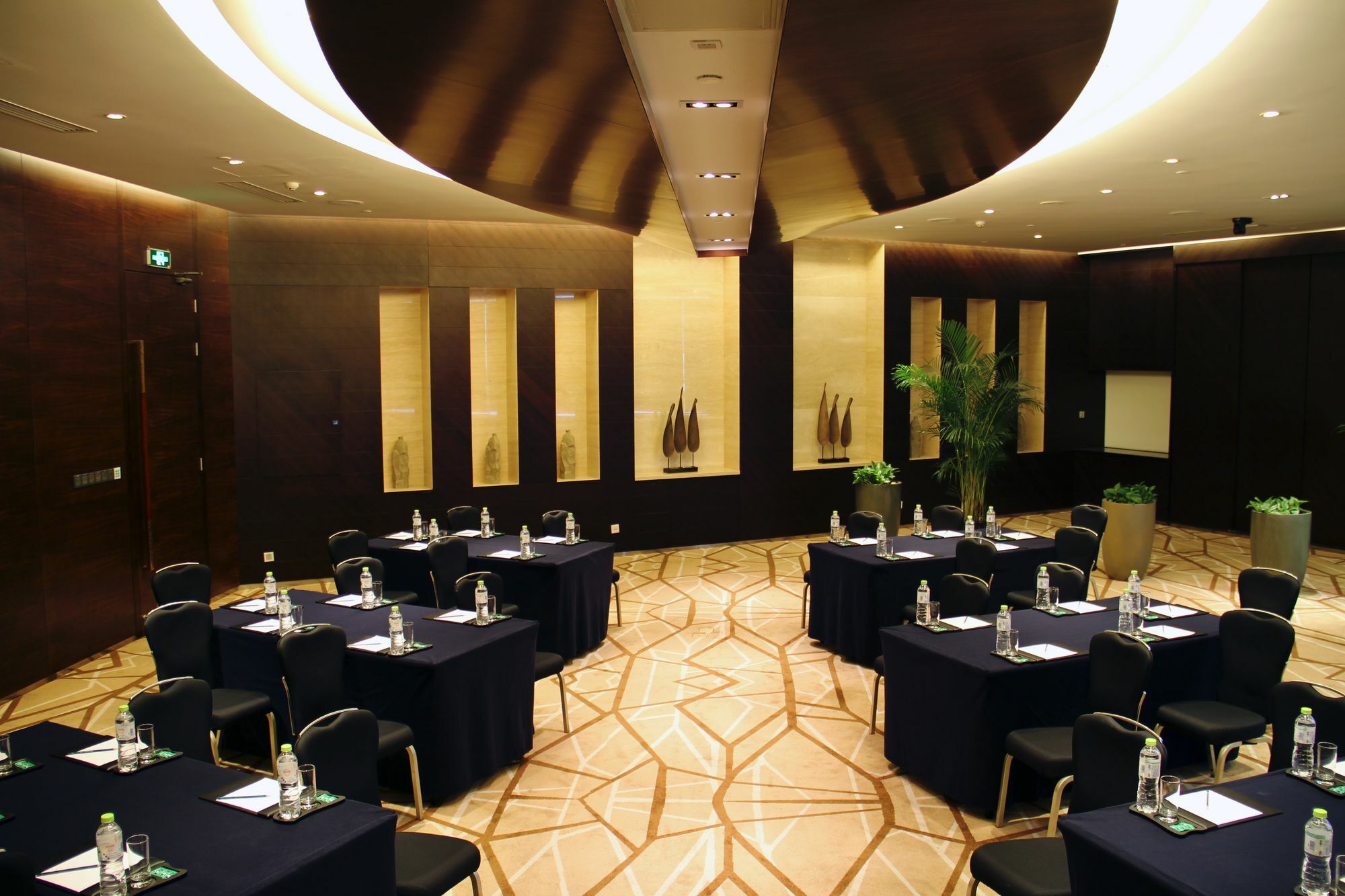 Wyndham Garden Yuhuan Downtown Hotel Taizhou  Bagian luar foto