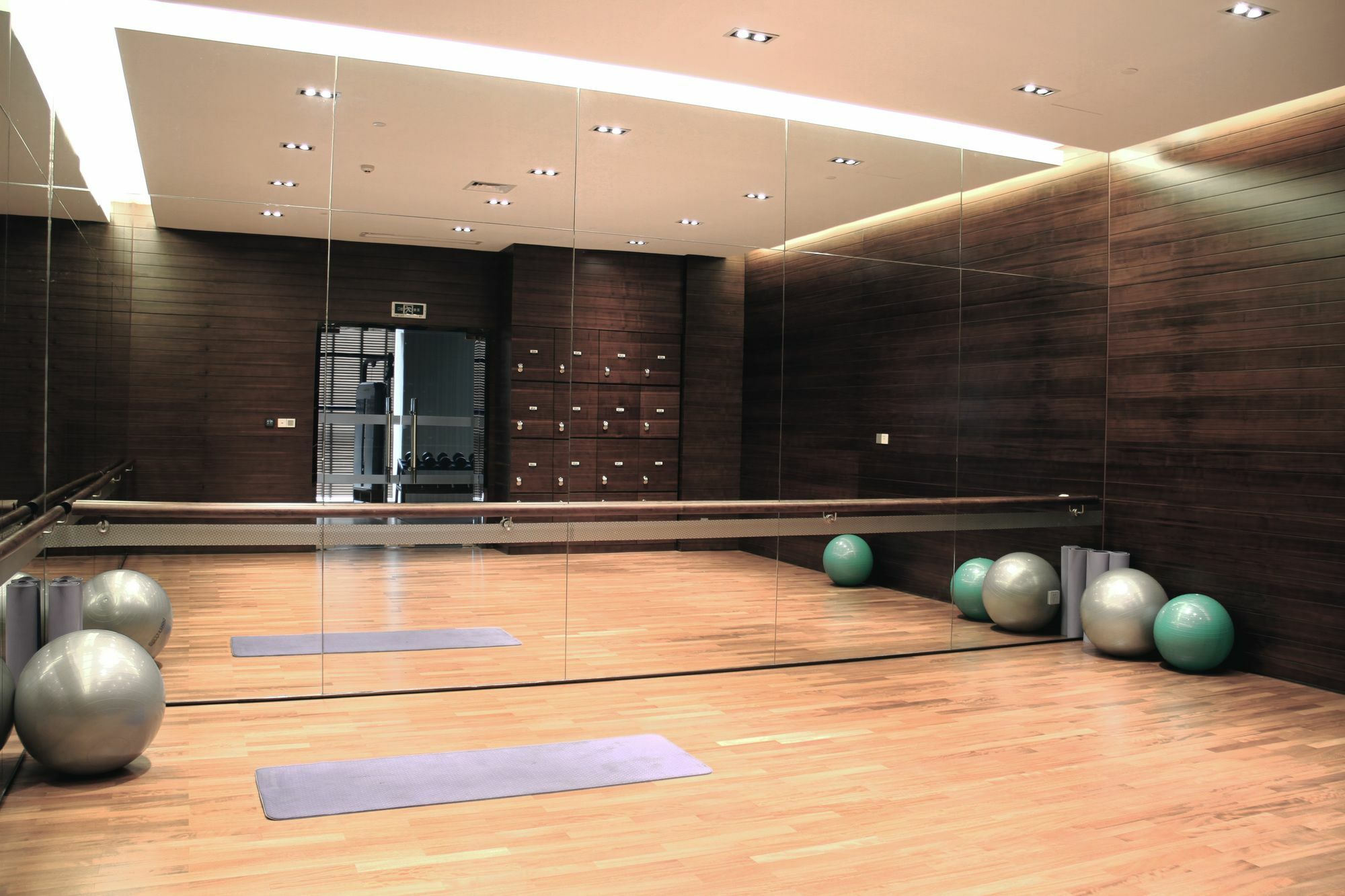 Wyndham Garden Yuhuan Downtown Hotel Taizhou  Bagian luar foto